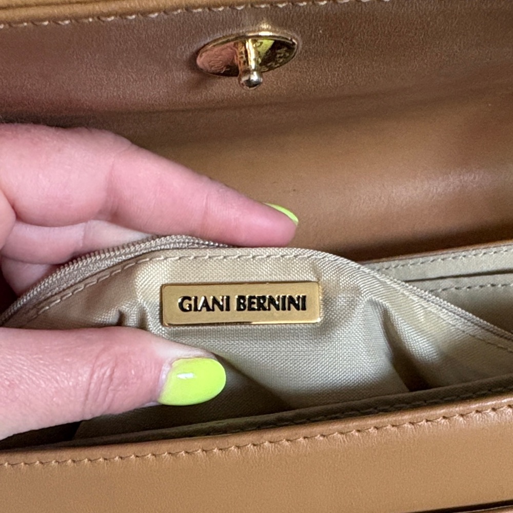 Giani Bernini Tan Crossbody Bag - Picture 2 of 7